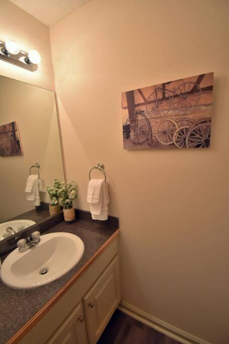Cozy Renovated Winder Townhouse Traveller Awards 2025 Winner Zewnętrze zdjęcie